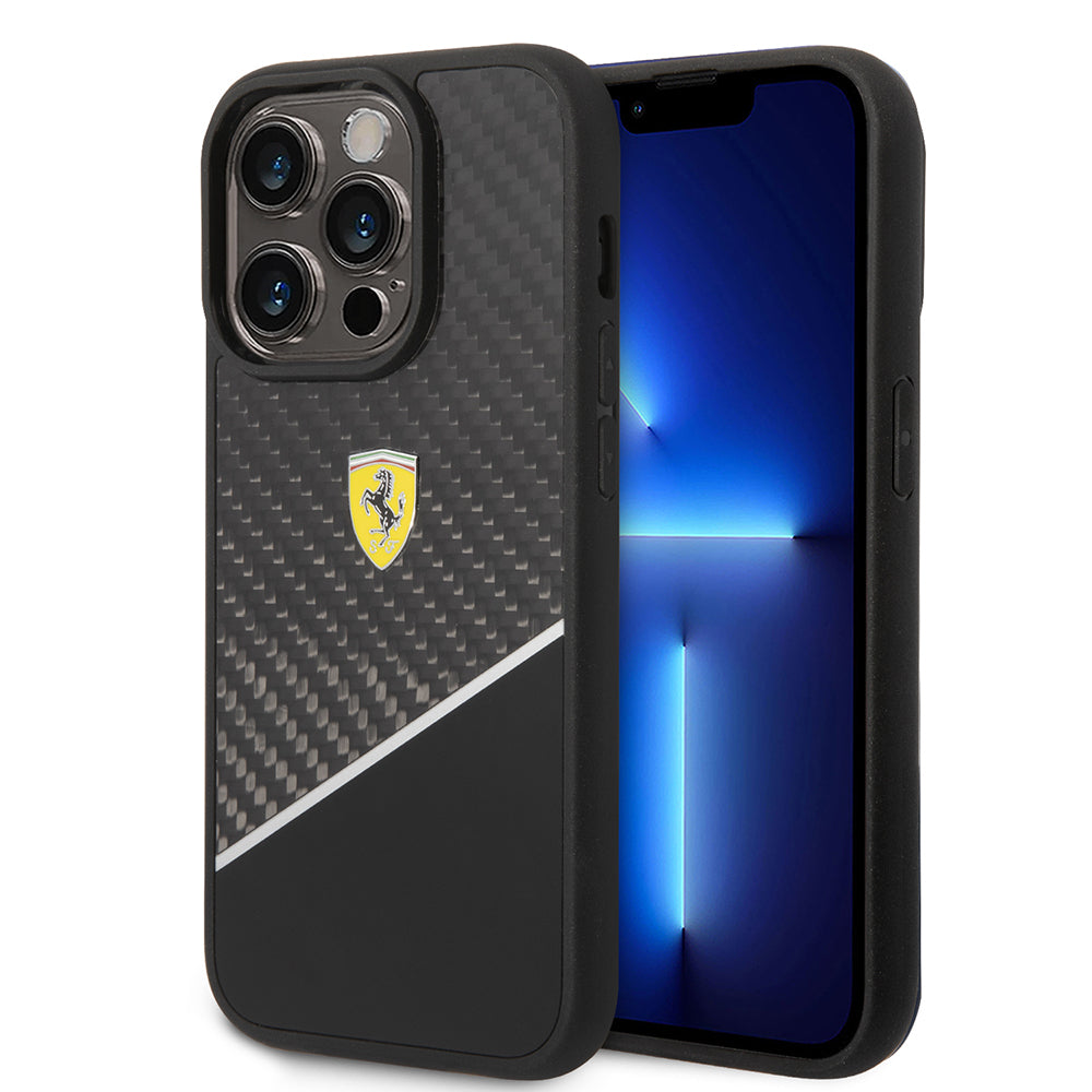 Ferrari iPhone 14 Pro Max Orjinal Lisanlı Klasik Metal Logolu Karbon Şerit Desenli Kılıf Ferrari iPhone 14 Pro Max Orjinal Lisanlı Klasik Metal Logolu Karbon Şerit Desenli Kılıf